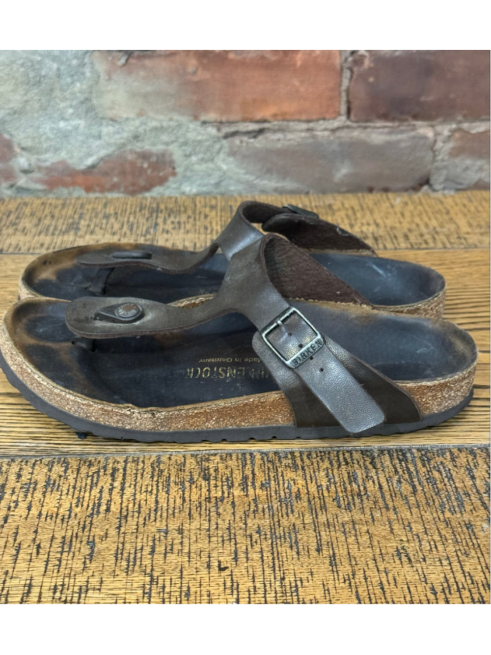 Birkenstock Gizeh Thong Sandal Leather Cork 39 / 8 Women Granola